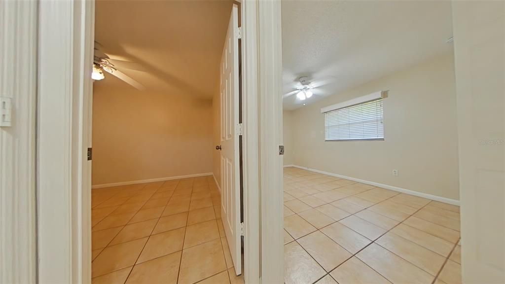 Active With Contract: $1,550 (2 beds, 1 baths, 800 Square Feet)