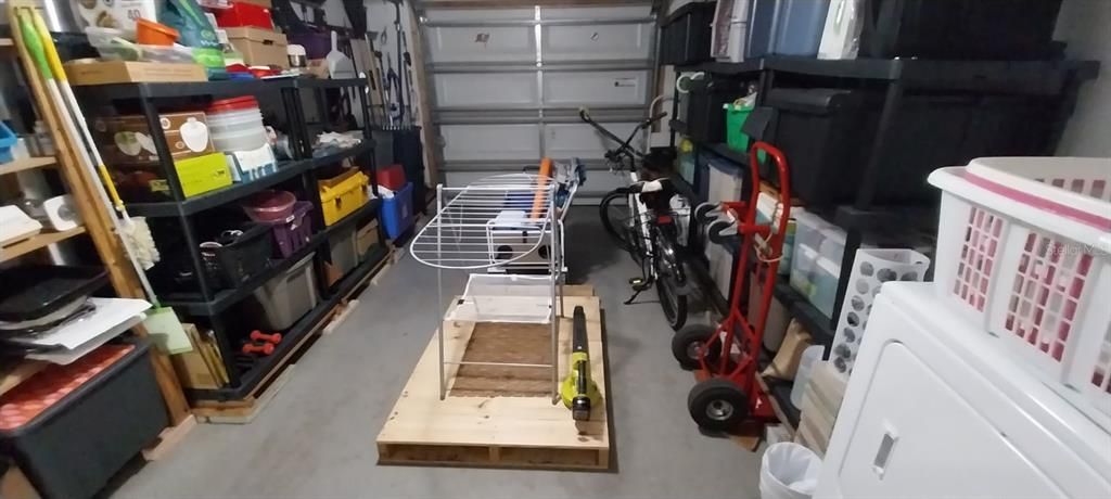 Garage only fits golfcart, bikes, motorcycle