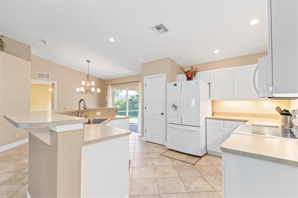 Recently Sold: $364,500 (3 beds, 2 baths, 1788 Square Feet)