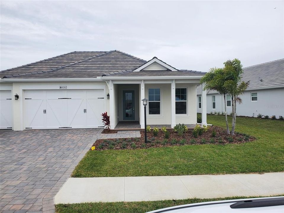 Recently Sold: $873,944 (3 beds, 2 baths, 2451 Square Feet)