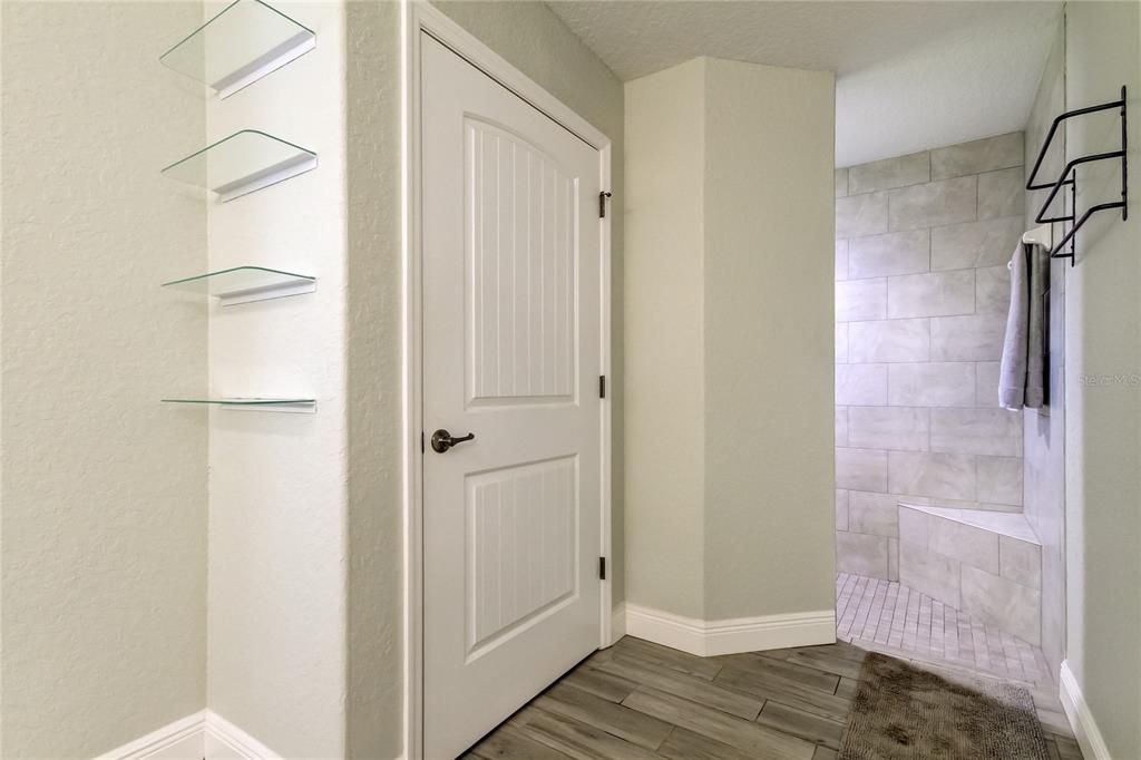 Linen closet, Built in Shower Seat in En-Suite