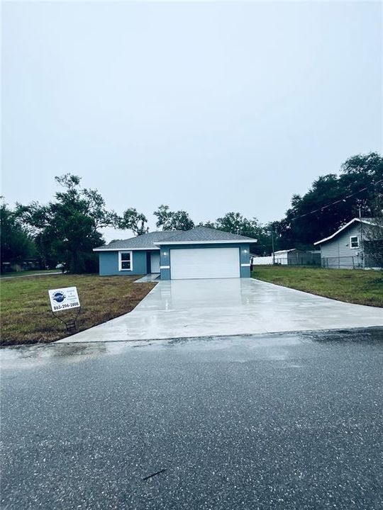 Vendido Recientemente: $309,000 (3 camas, 2 baños, 1145 Pies cuadrados)