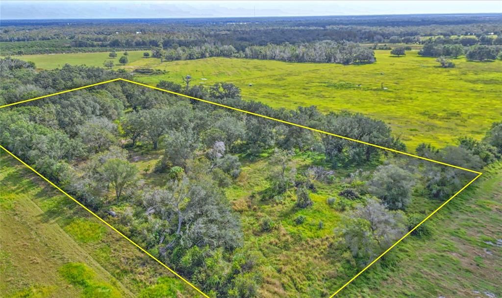 На продажу: $198,000 (7.50 acres)