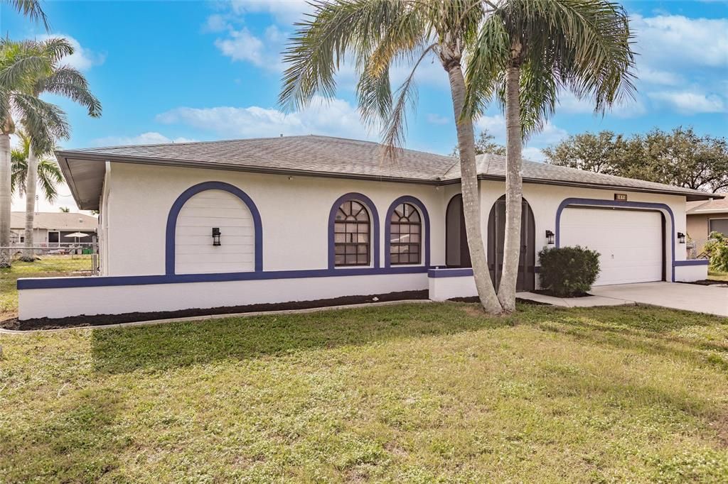 Recently Sold: $330,000 (3 beds, 2 baths, 1440 Square Feet)