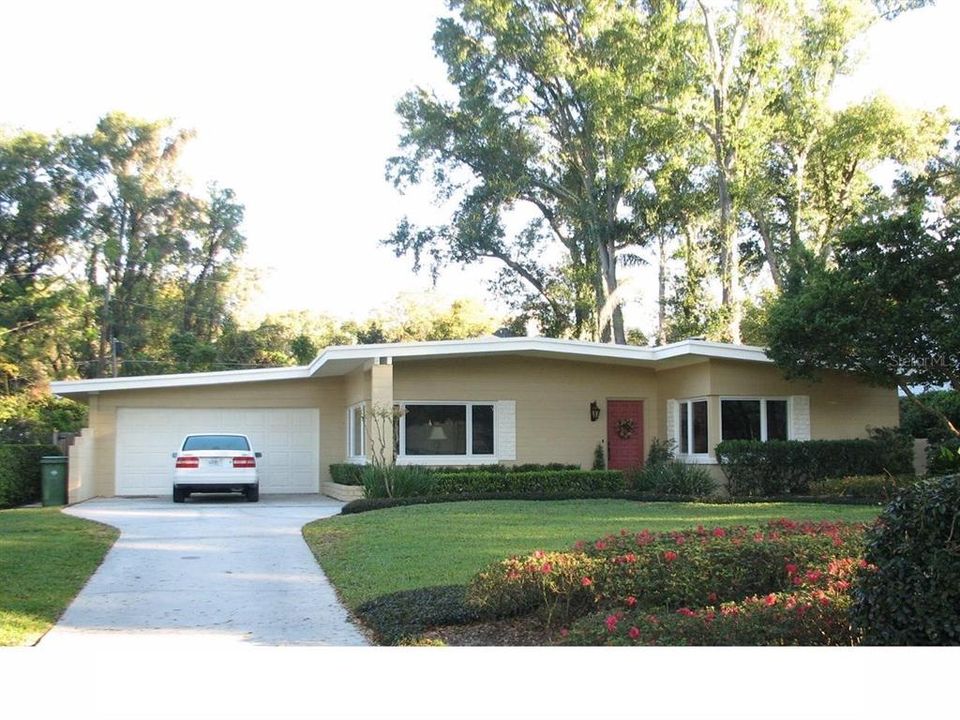 Недавно продано: $1,100,000 (2 спален, 1 ванн, 1530 Квадратных фут)