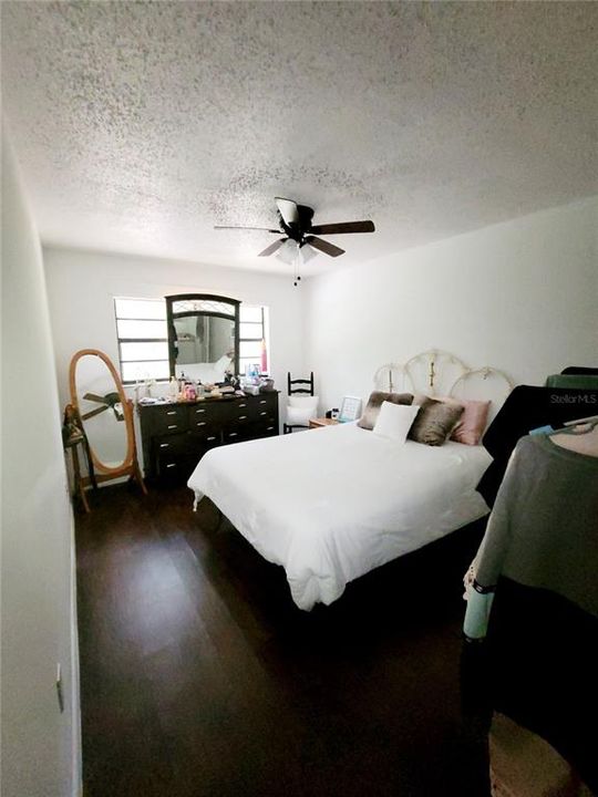 Recently Rented: $1,275 (2 beds, 2 baths, 1024 Square Feet)