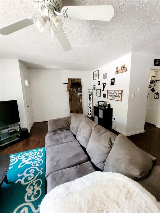 Recently Rented: $1,275 (2 beds, 2 baths, 1024 Square Feet)