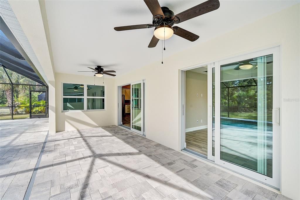 Active With Contract: $585,000 (3 beds, 2 baths, 2018 Square Feet)