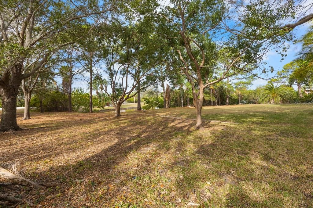 For Sale: $234,999 (0.75 acres)