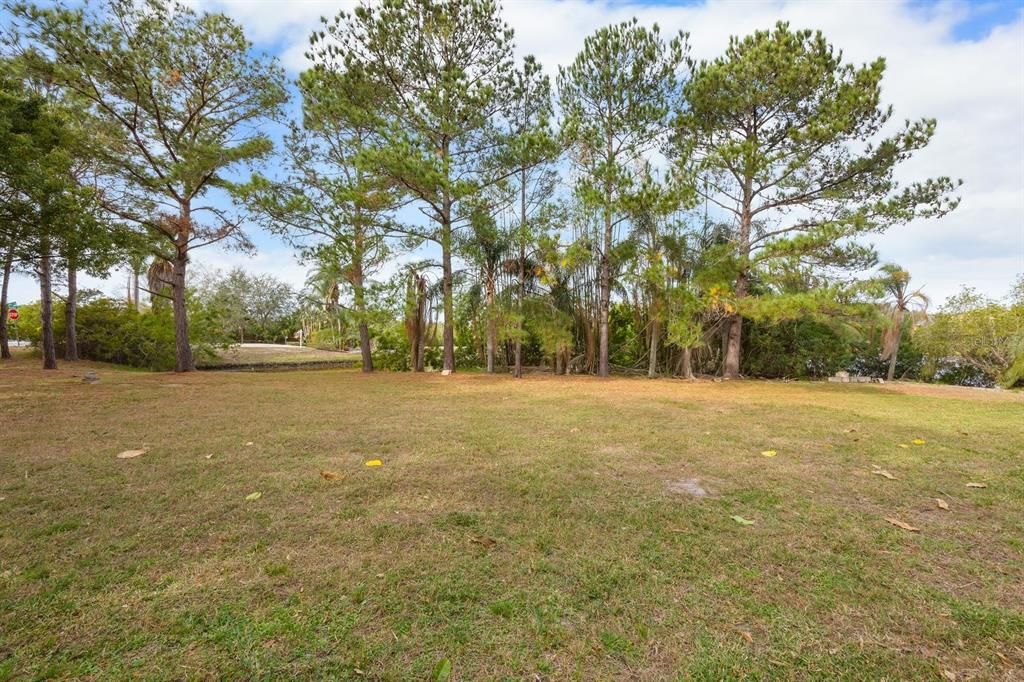 For Sale: $234,999 (0.75 acres)
