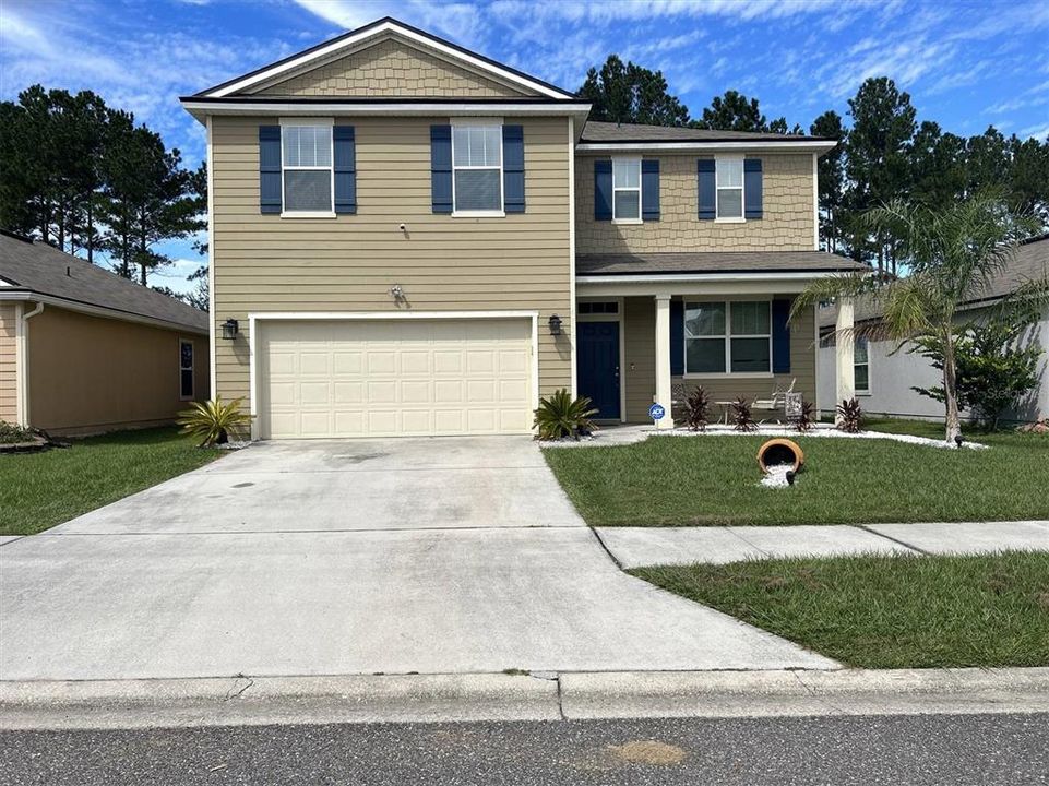 Recently Sold: $309,000 (4 beds, 2 baths, 2507 Square Feet)