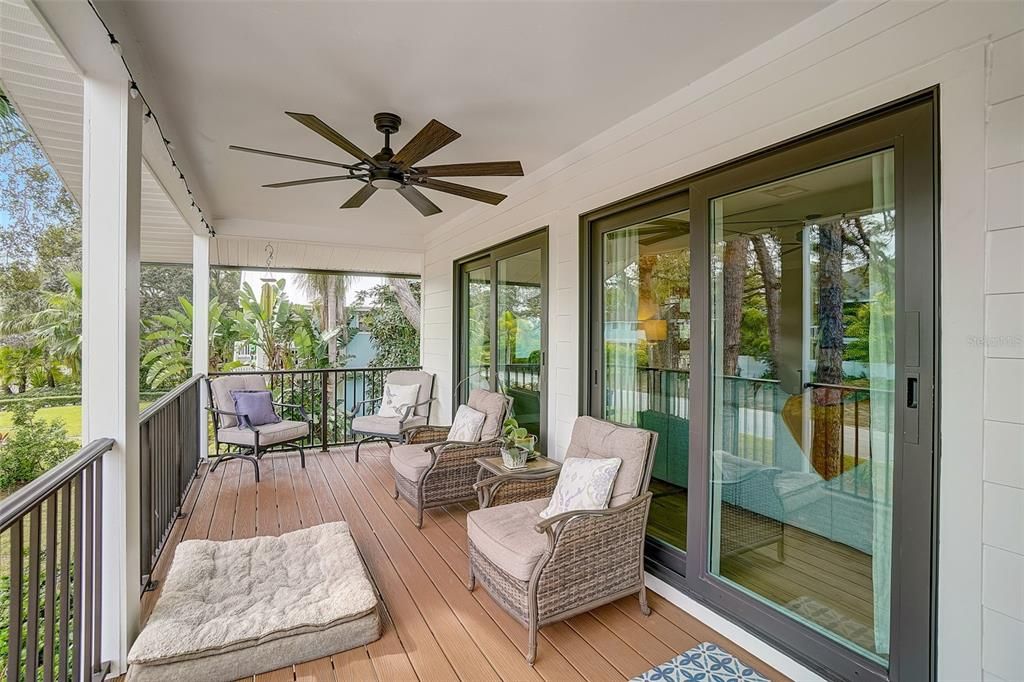 Active With Contract: $1,015,000 (3 beds, 3 baths, 2607 Square Feet)
