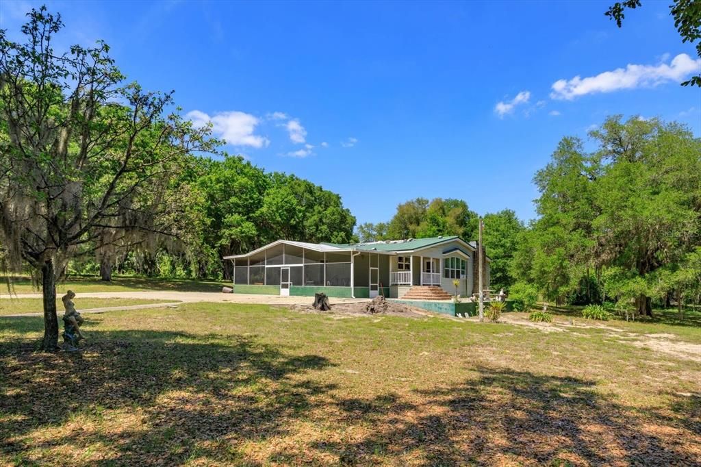 Active With Contract: $490,000 (3 beds, 2 baths, 1602 Square Feet)