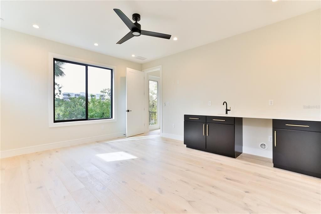 1st floor guest quarter complete with kitchenette and laundry