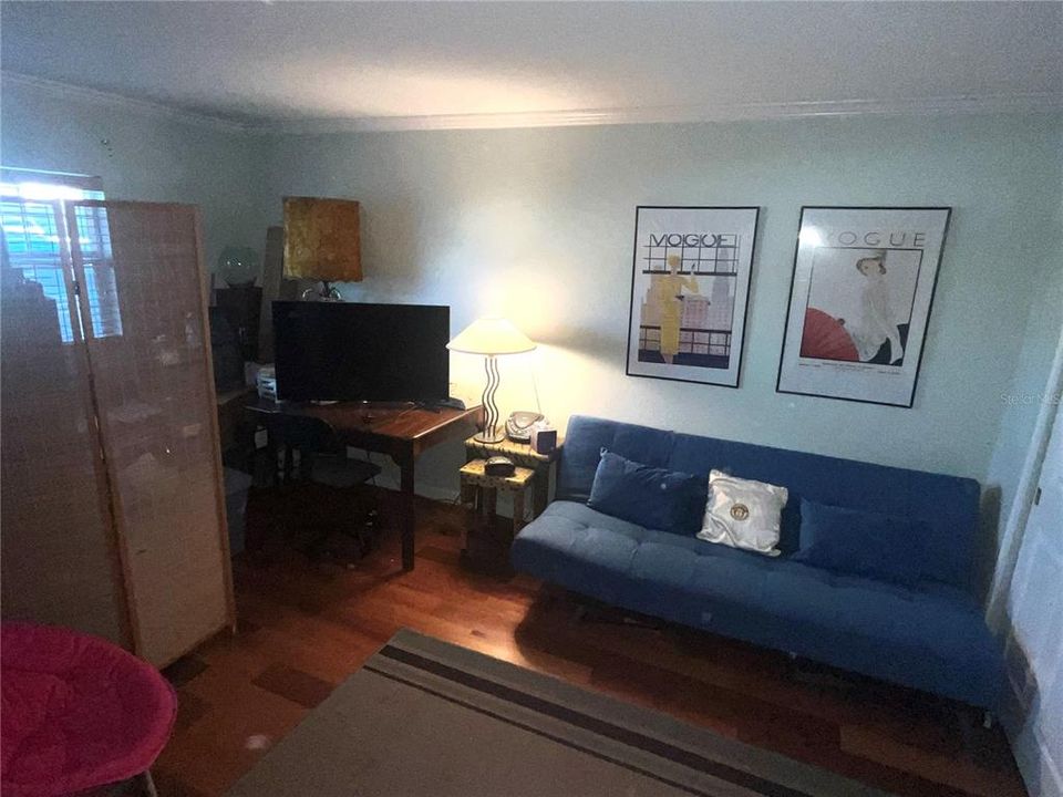 For Rent: $2,950 (2 beds, 1 baths, 1100 Square Feet)