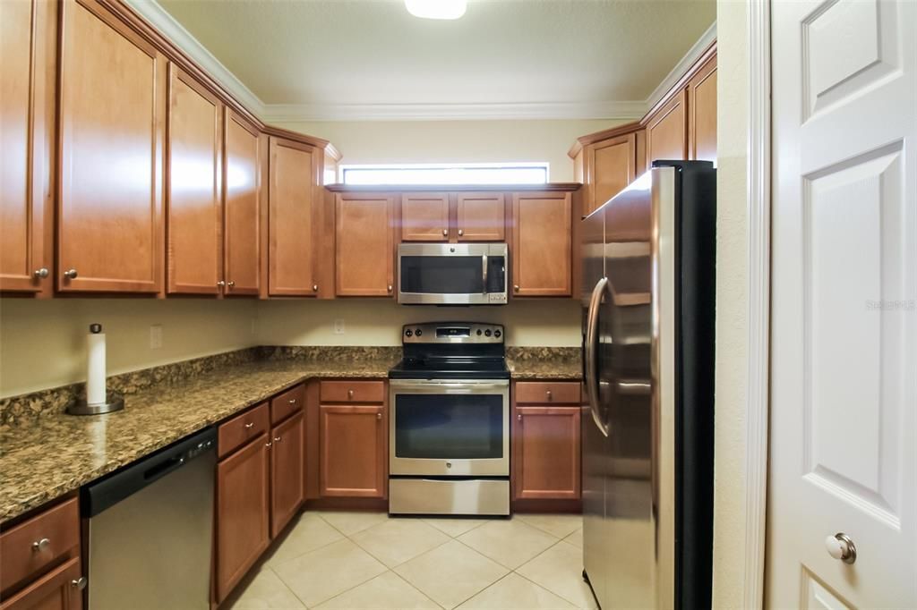 For Rent: $4,200 (2 beds, 2 baths, 1541 Square Feet)