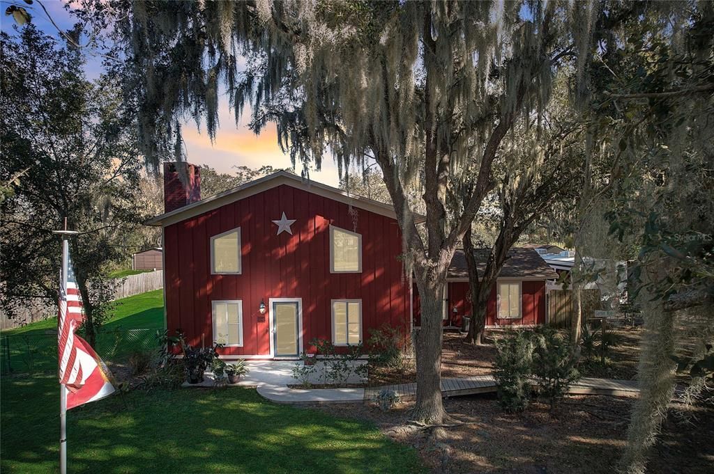 Vendido Recientemente: $449,990 (3 camas, 2 baños, 1803 Pies cuadrados)