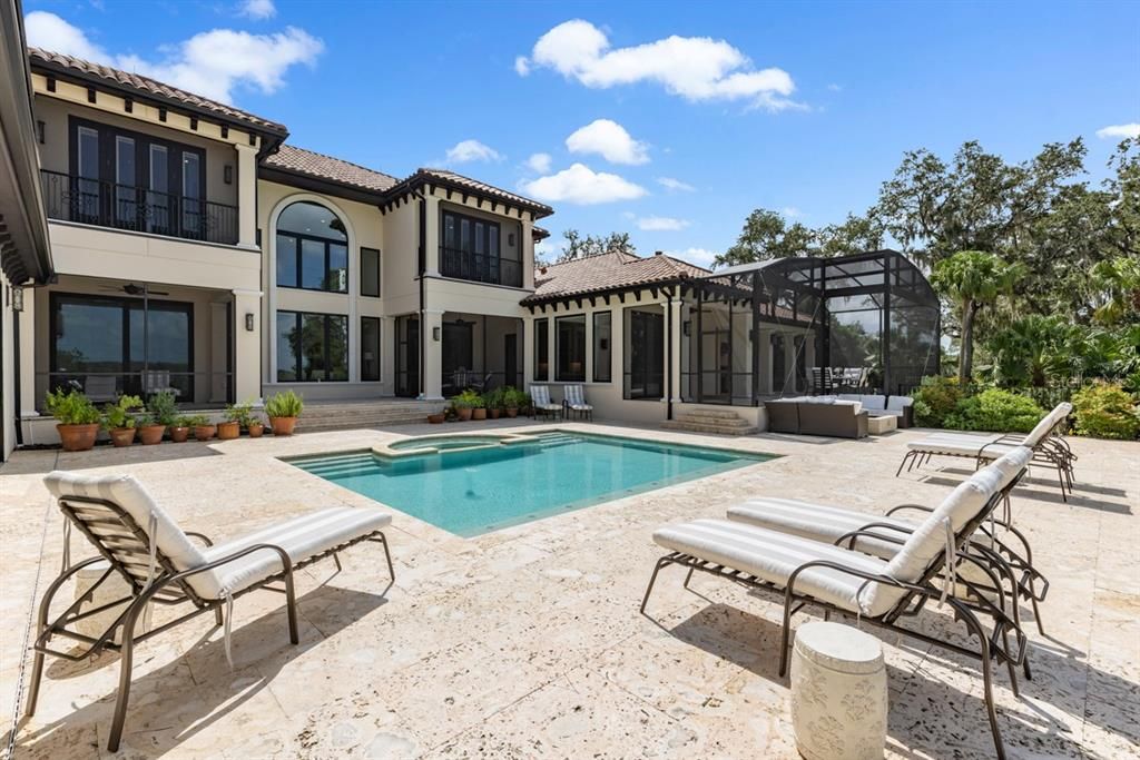 Recently Sold: $7,500,000 (6 beds, 8 baths, 7776 Square Feet)