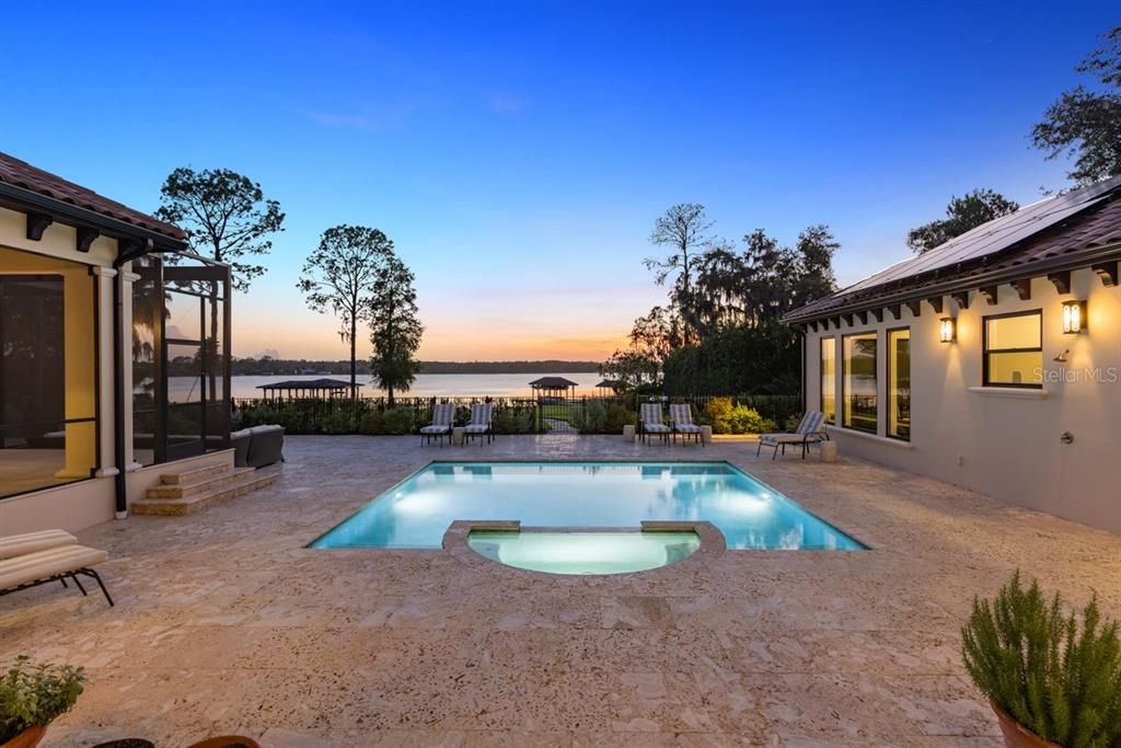 Recently Sold: $7,500,000 (6 beds, 8 baths, 7776 Square Feet)