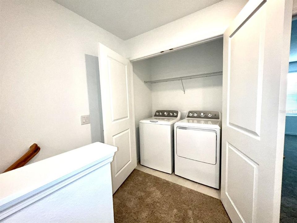 Active With Contract: $2,500 (3 beds, 2 baths, 1373 Square Feet)