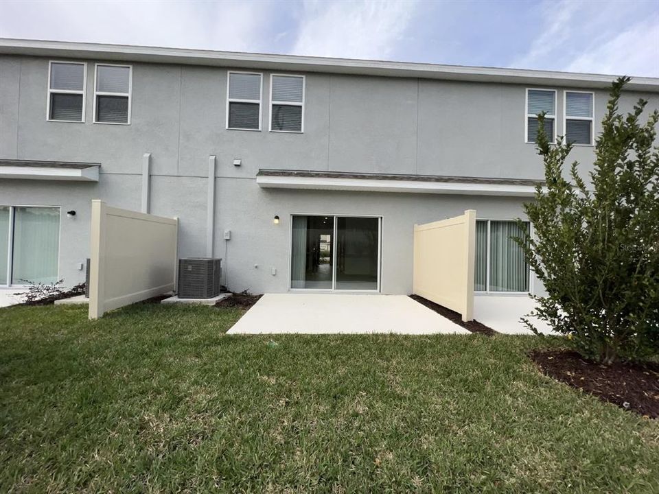 Active With Contract: $2,500 (3 beds, 2 baths, 1373 Square Feet)