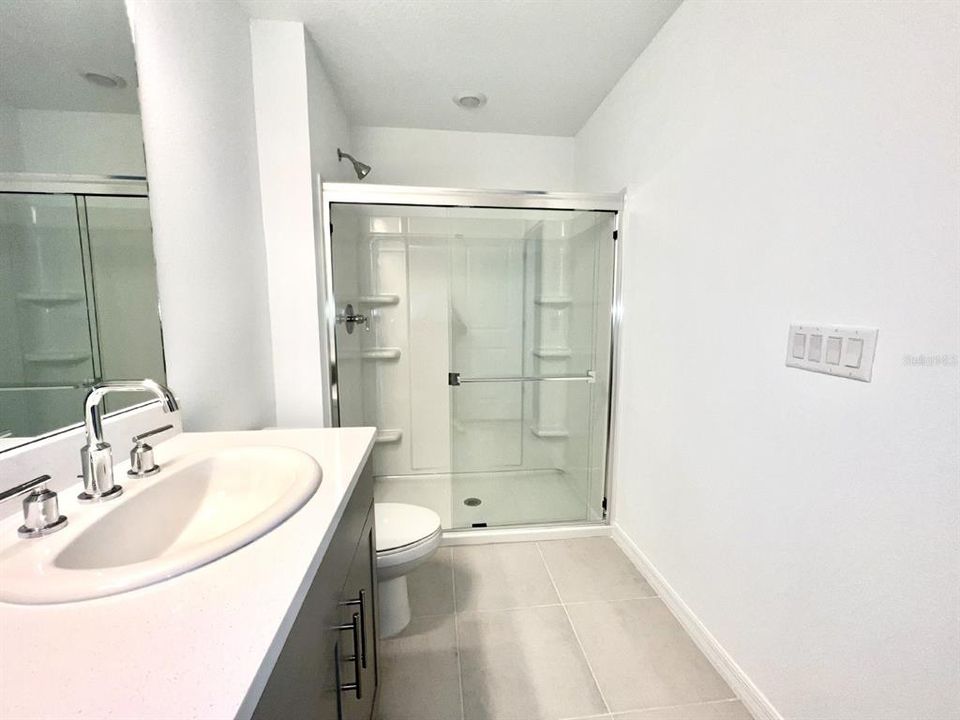 Active With Contract: $2,500 (3 beds, 2 baths, 1373 Square Feet)