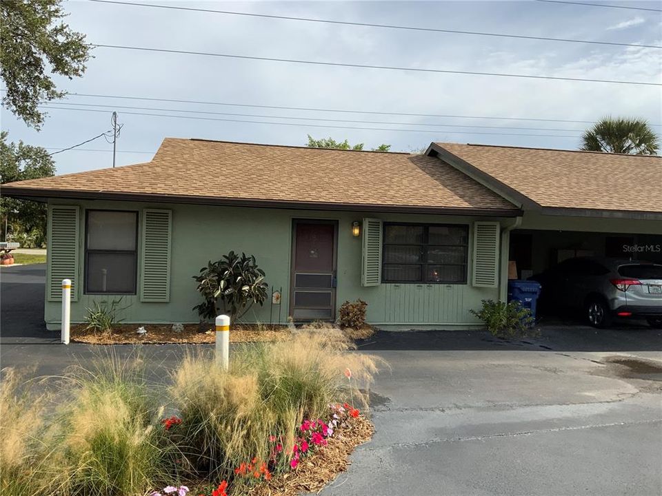 Vendido Recientemente: $125,000 (1 camas, 1 baños, 869 Pies cuadrados)