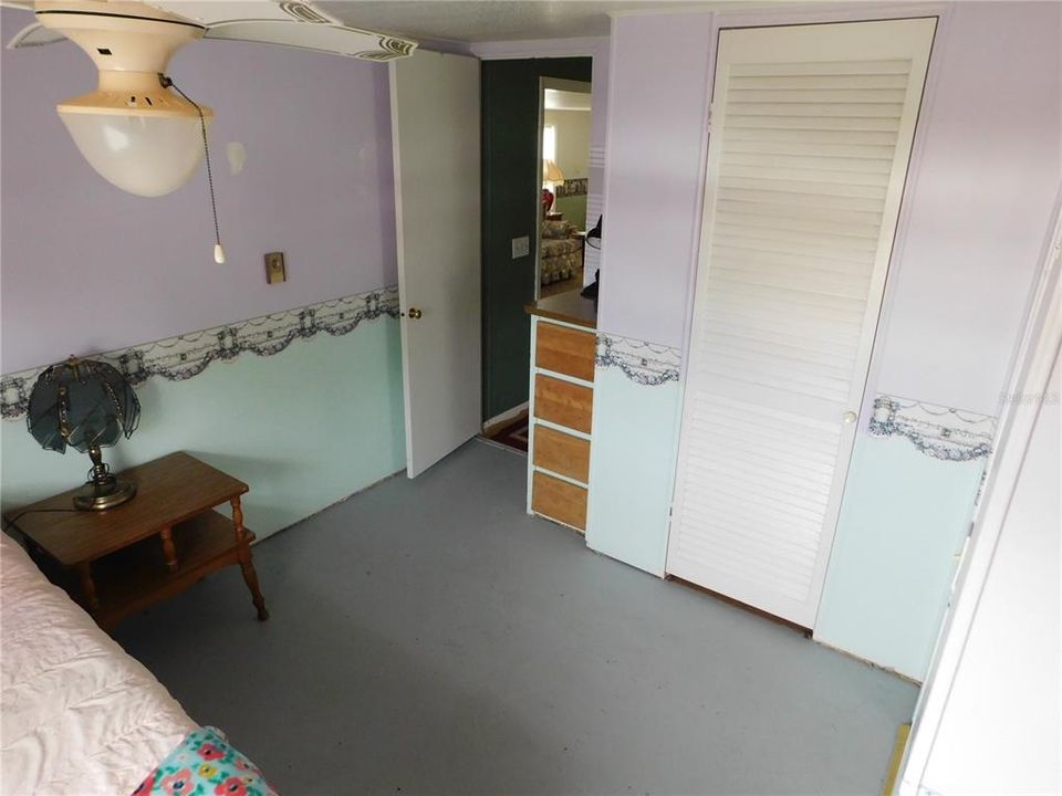 For Sale: $85,000 (3 beds, 2 baths, 1112 Square Feet)