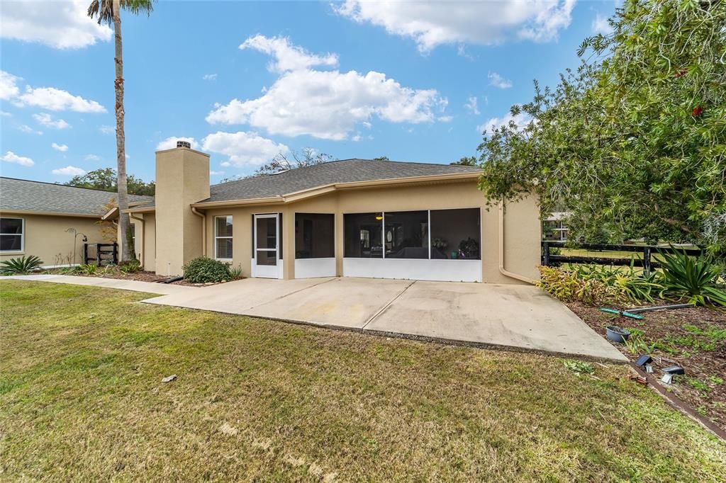 Recently Sold: $639,900 (4 beds, 2 baths, 2427 Square Feet)