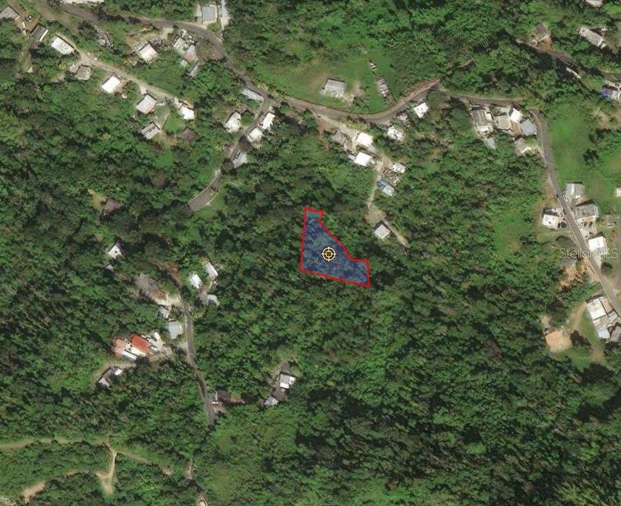 На продажу: $65,500 (0.63 acres)