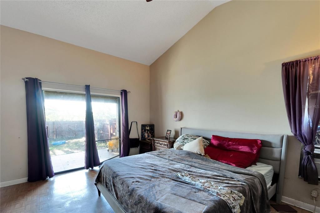 For Sale: $1,199,000 (4 beds, 2 baths, 2430 Square Feet)