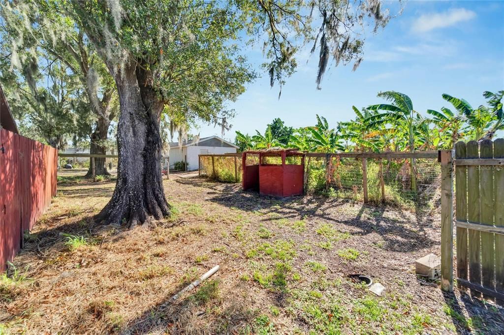 For Sale: $1,199,000 (4 beds, 2 baths, 2430 Square Feet)