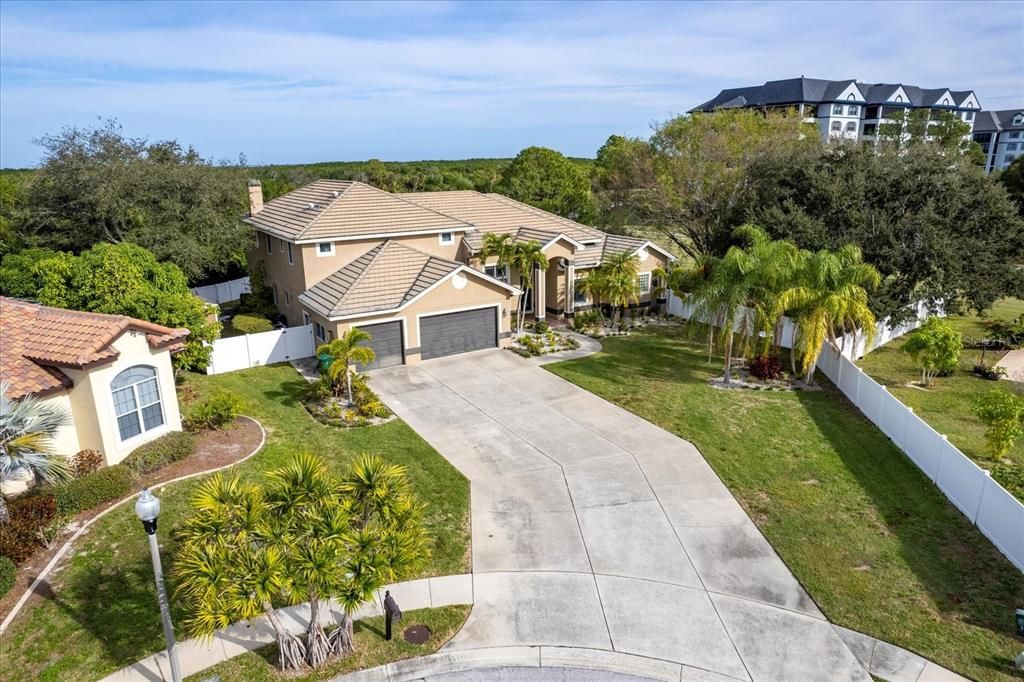 Recently Sold: $1,649,900 (5 beds, 5 baths, 4735 Square Feet)
