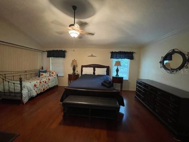 For Rent: $1,800 (2 beds, 2 baths, 1944 Square Feet)