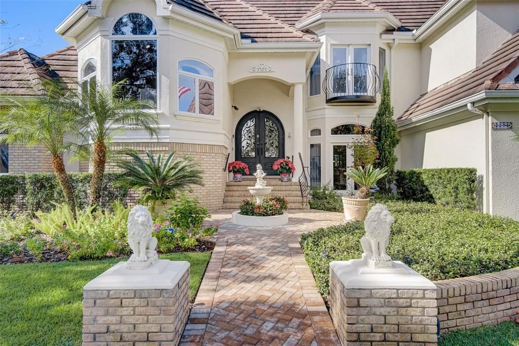 Stunning Entryway