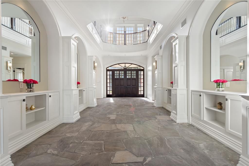 For Sale: $8,985,000 (8 beds, 8 baths, 13549 Square Feet)