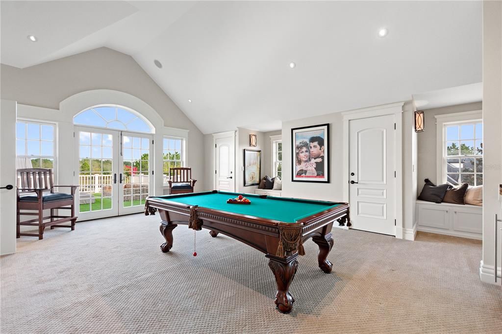 For Sale: $8,985,000 (8 beds, 8 baths, 13549 Square Feet)