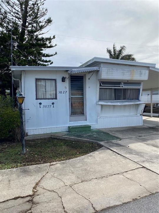 Recently Sold: $120,000 (1 beds, 1 baths, 536 Square Feet)