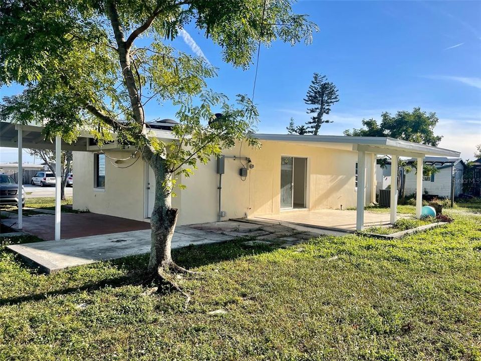 Recently Rented: $1,650 (2 beds, 1 baths, 1031 Square Feet)