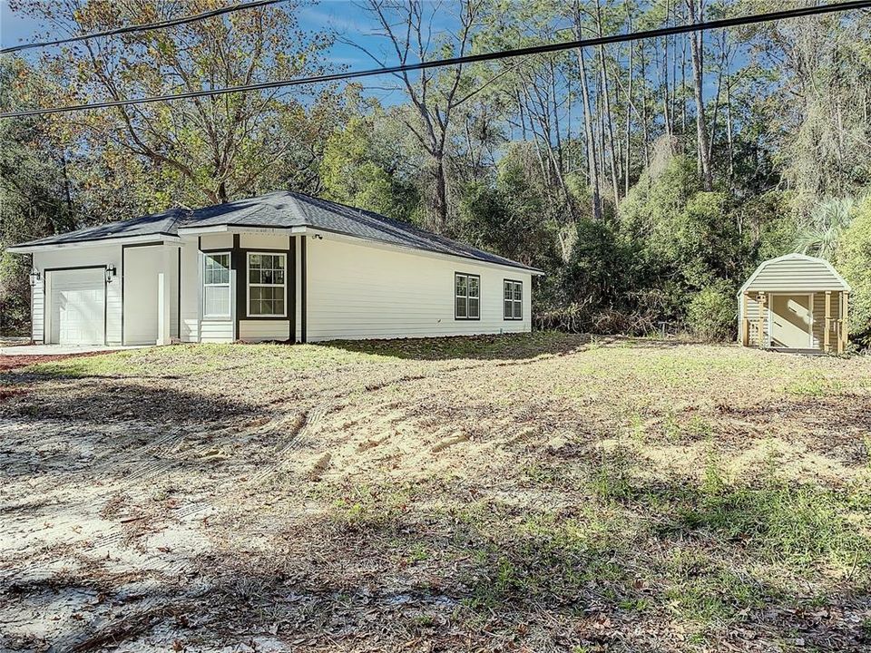 Active With Contract: $259,990 (3 beds, 2 baths, 1358 Square Feet)