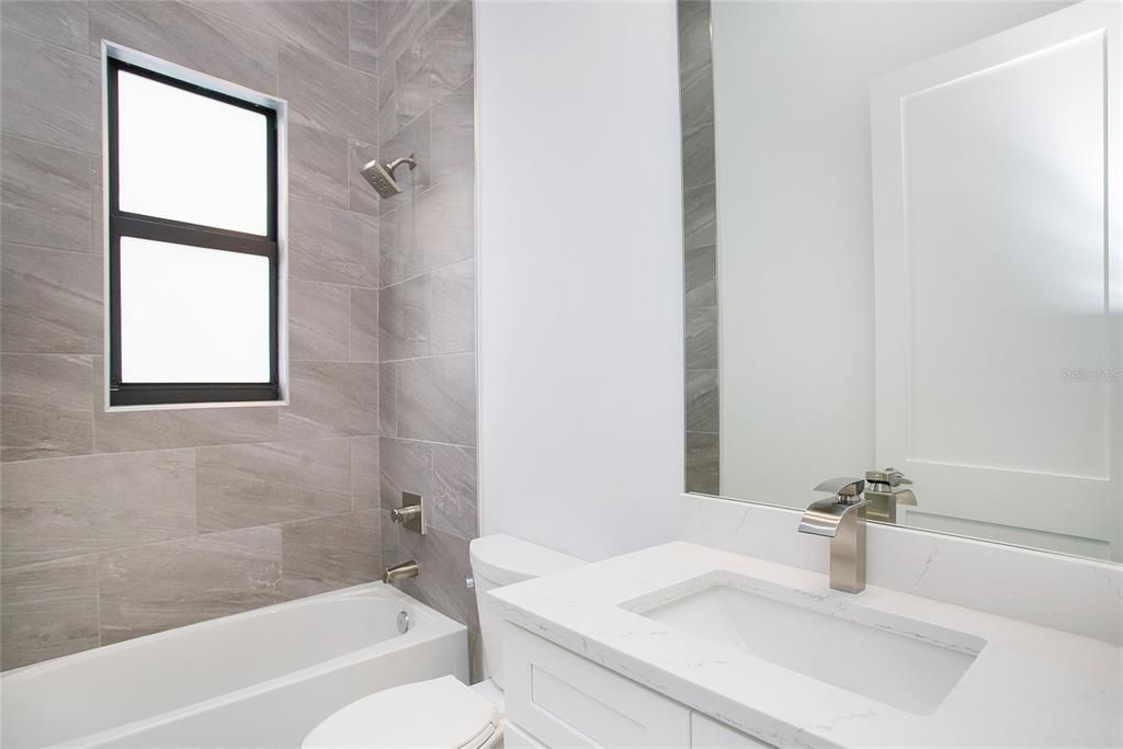 Recently Sold: $1,299,000 (3 beds, 2 baths, 2192 Square Feet)