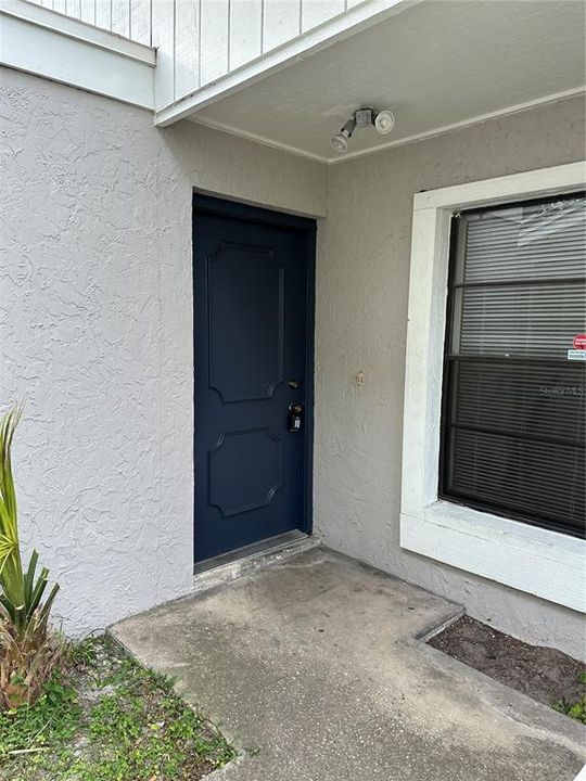 Recently Rented: $1,995 (3 beds, 2 baths, 1259 Square Feet)