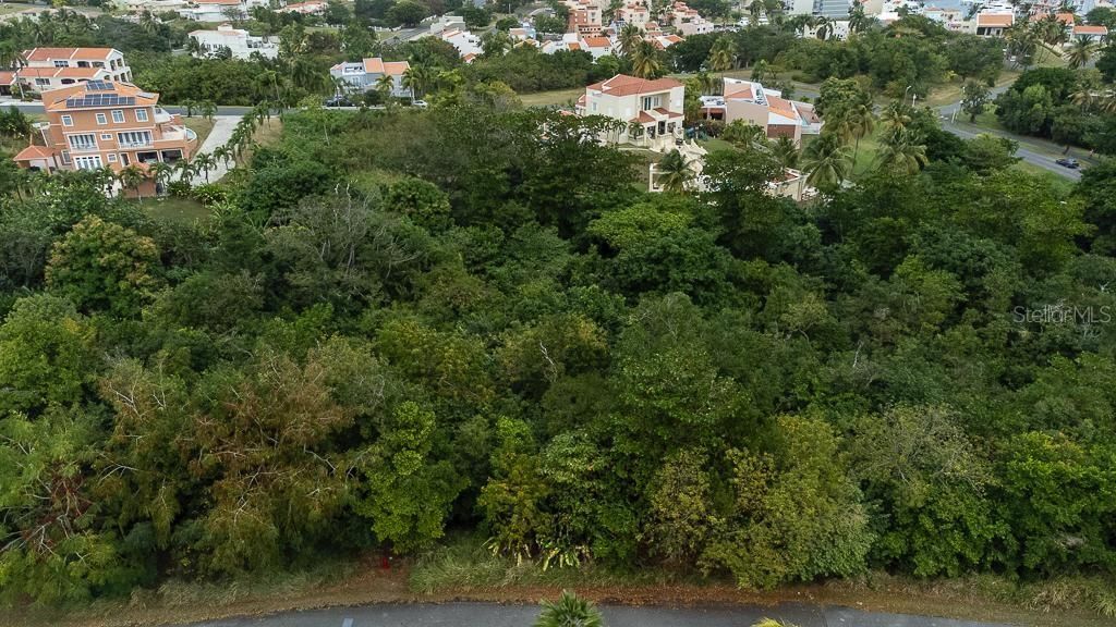 En Venta: $239,000 (0.23 acres)