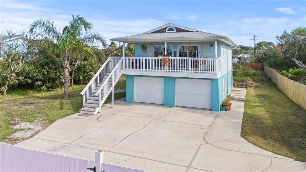 Recently Sold: $619,000 (2 beds, 2 baths, 864 Square Feet)