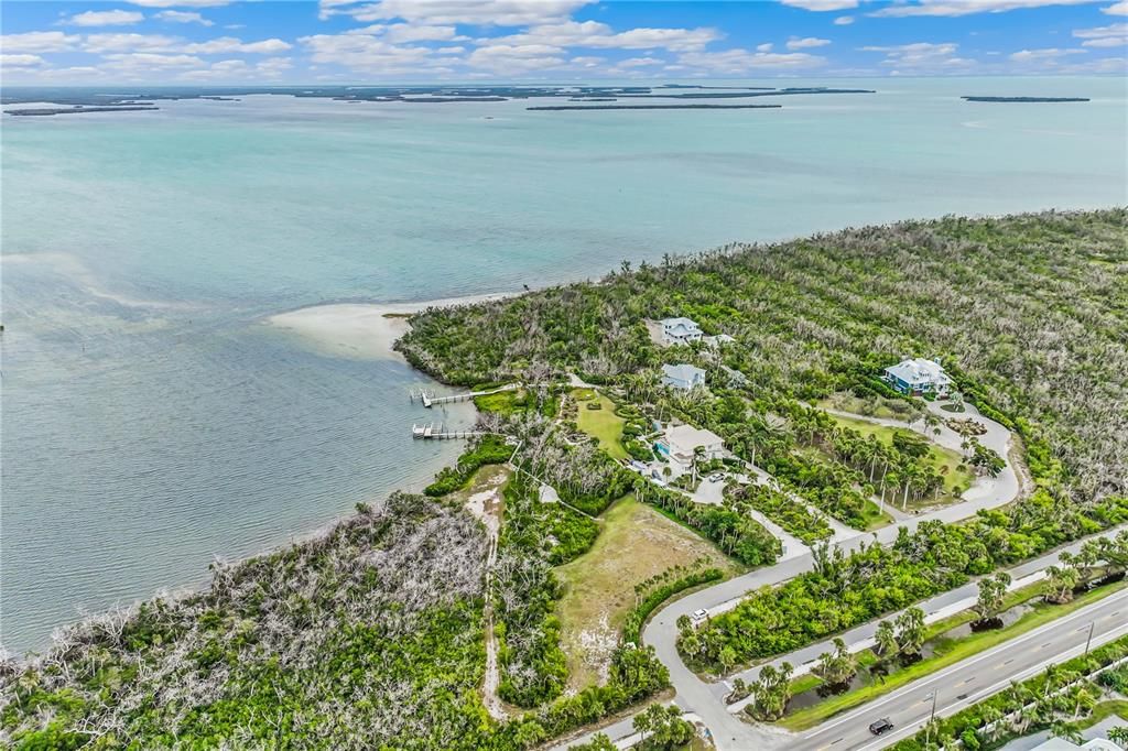 For Sale: $4,850,000 (1.90 acres)