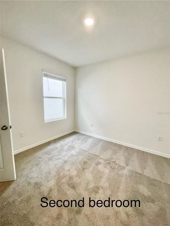 Recently Rented: $2,370 (3 beds, 2 baths, 1560 Square Feet)