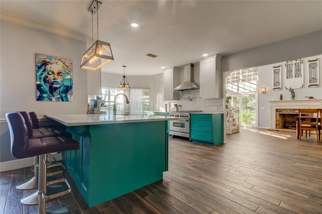 Active With Contract: $1,190,000 (5 beds, 3 baths, 4170 Square Feet)