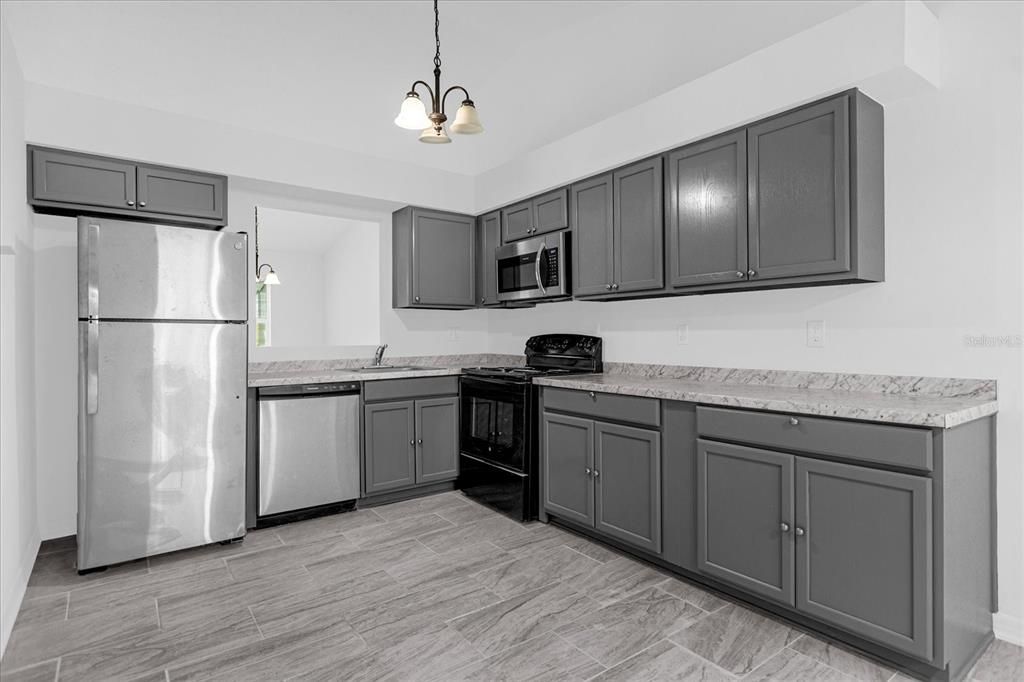For Sale: $479,900 (3 beds, 2 baths, 1909 Square Feet)