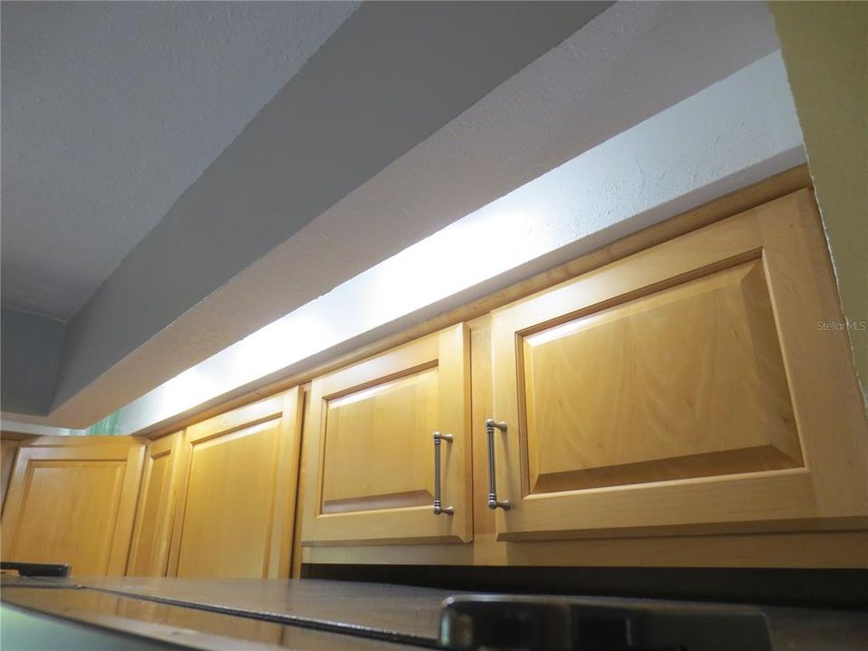 Kitchen indirect lighting