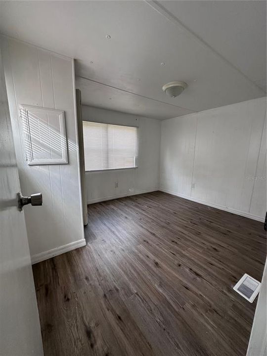 Recently Rented: $1,200 (2 beds, 1 baths, 750 Square Feet)